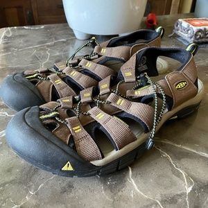 KEEN Men's Newport H2 Water Sandals